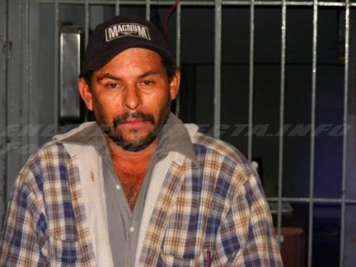 Beodo sujeto ocasiona daños en cantina